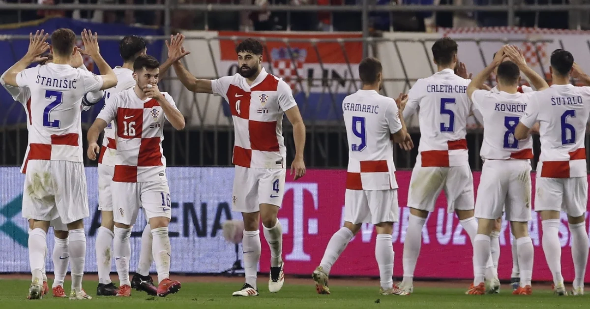 戴维森力挺,世预赛,本月力争全,500足球即时比分,500比分,500体育比分网,比分直播