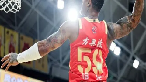 米切尔新秀期爆发，其他新秀望尘莫及